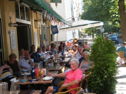 Photo: Nikos Restaurant